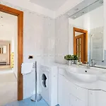 Appartement Luce San Lorenzo By Halldis *